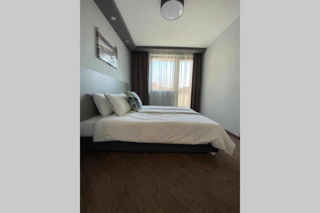 Lux 1Bd/1Ba City Center Apartment Blagoevgrad Eksteriør billede