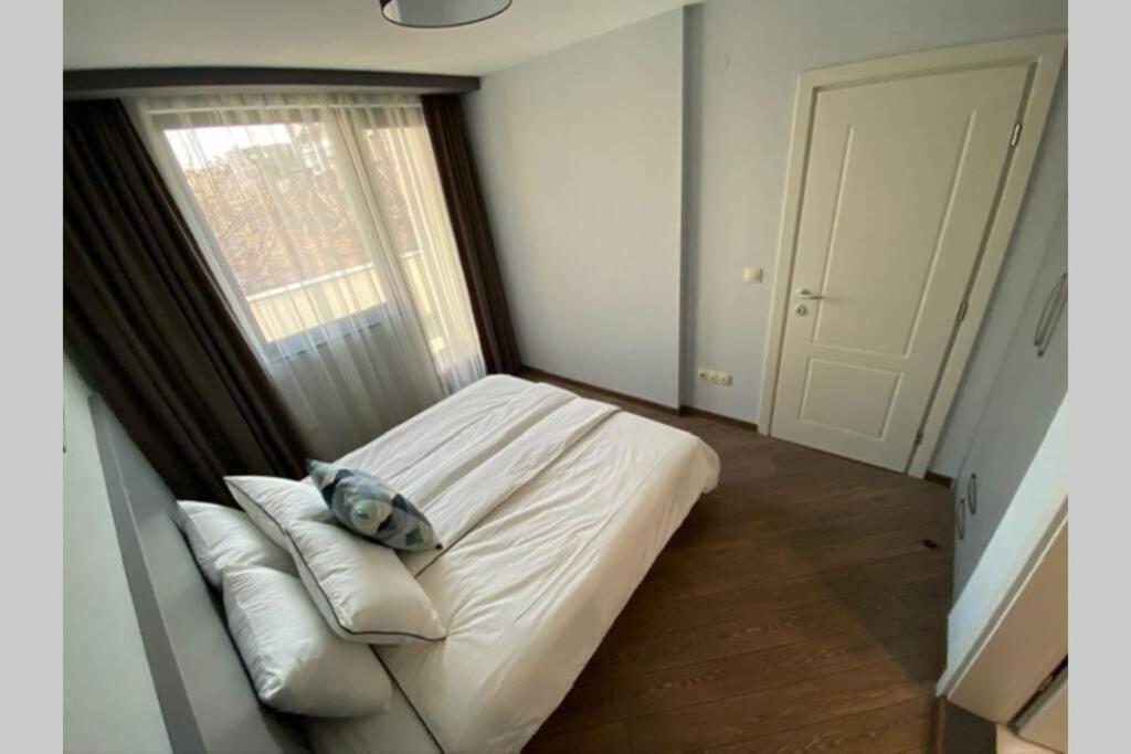 Lux 1Bd/1Ba City Center Apartment Blagoevgrad Eksteriør billede